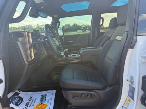 Used 2025 GMC Hummer EV 3X AWD/4WD image 29