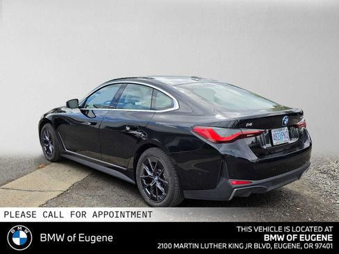 Used 2023 BMW i4 eDrive40 RWD image 5