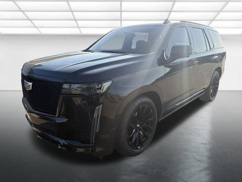 Used 2022 Cadillac Escalade Sport Platinum w/ LPO, ONYX Package AWD/4WD image 5