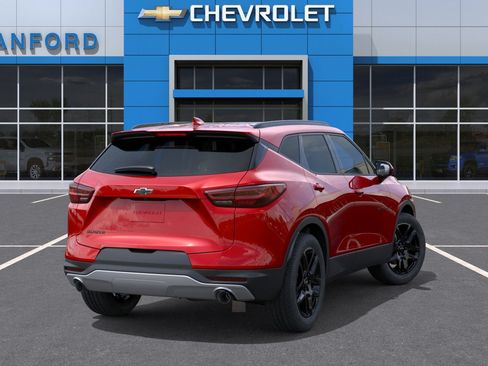 New 2026 Chevrolet Blazer LT w/ Convenience Package FWD image 4
