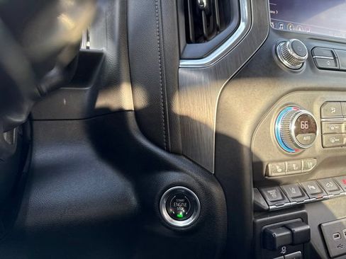 Used 2020 GMC Sierra 3500 Denali w/ Denali Ultimate Package AWD/4WD image 28
