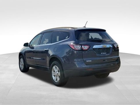 Used 2013 Chevrolet Traverse LT FWD image 4