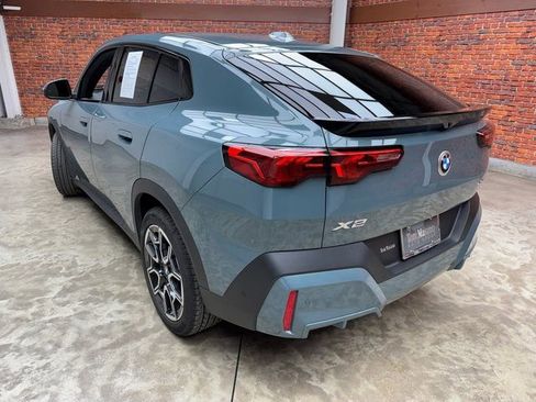 Certified 2025 BMW X2 xDrive28i w/ Technology Package image 2