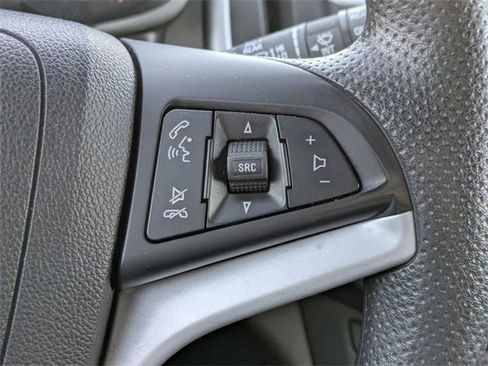 Used 2020 Chevrolet Sonic LT image 27