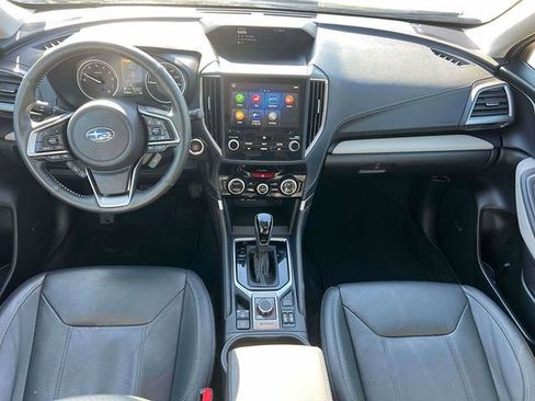 Used 2023 Subaru Forester Limited image 3