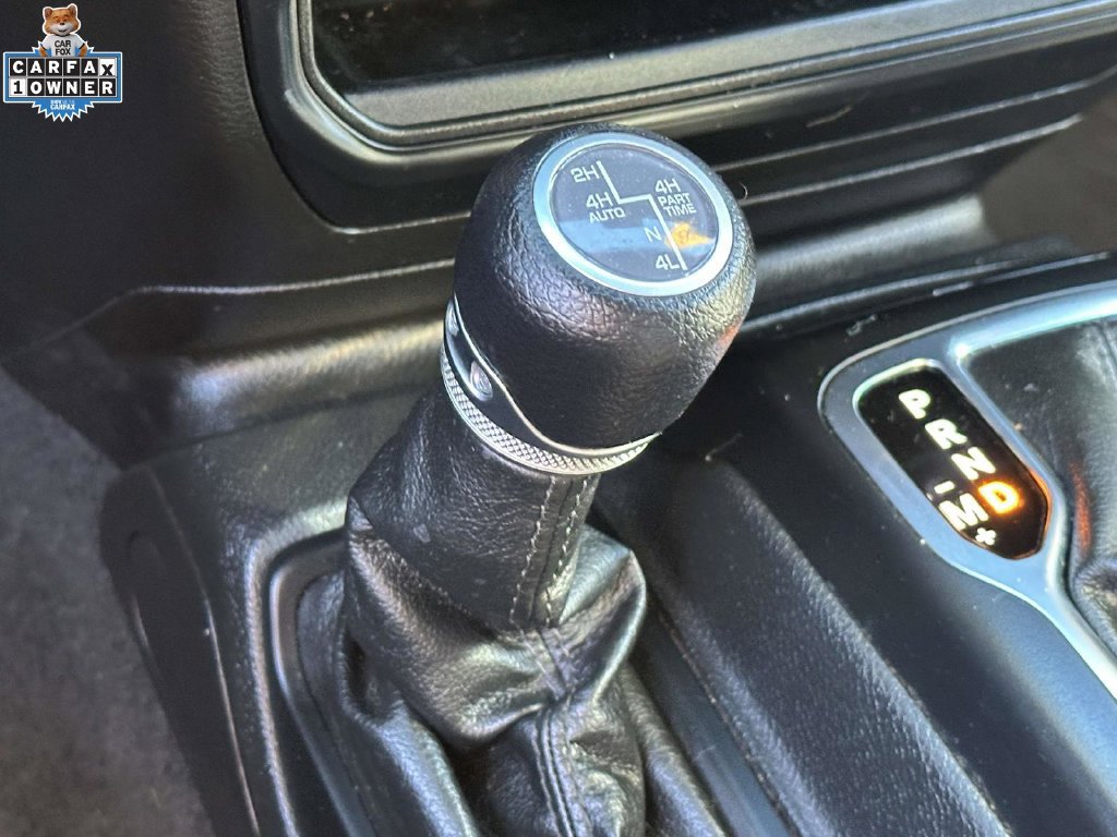 Used 2023 Jeep Wrangler Unlimited w/ Sun & Screen Package AWD/4WD image 27