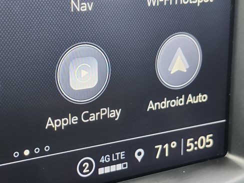 Used 2022 GMC Sierra 1500 AT4 image 29