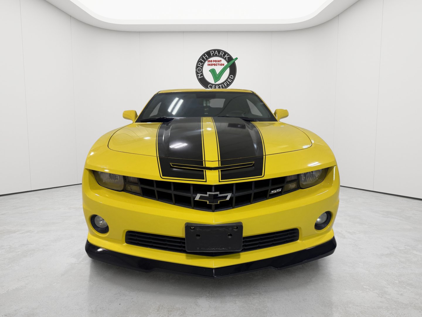 Used 2010 Chevrolet Camaro SS w/ LPO, Ground Effects Package RWD image 6