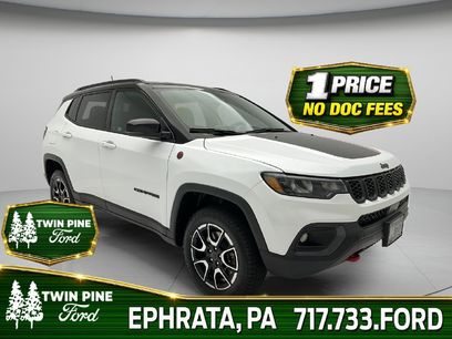 Used 2025 Jeep Compass Trailhawk