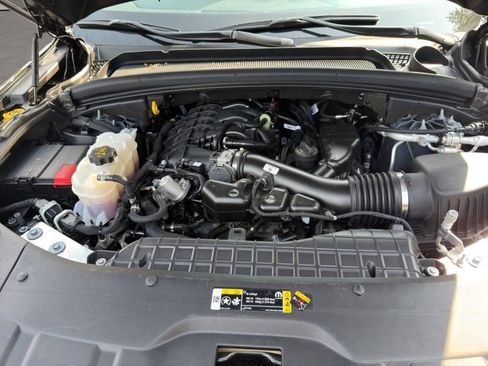 Used 2025 Jeep Grand Cherokee Altitude AWD/4WD image 20