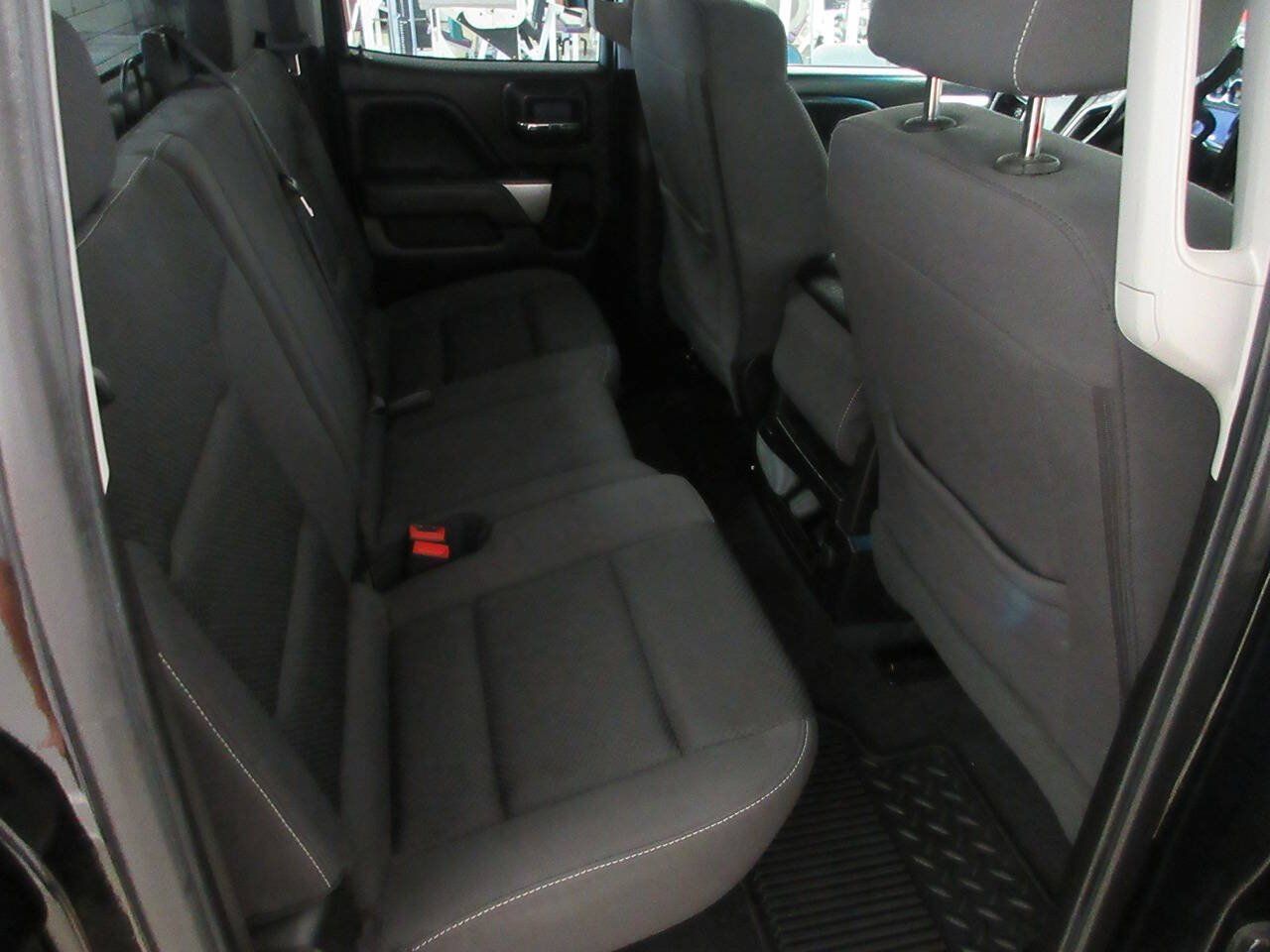 Used 2019 Chevrolet Silverado 1500 LT w/ All Star Edition AWD/4WD image 26