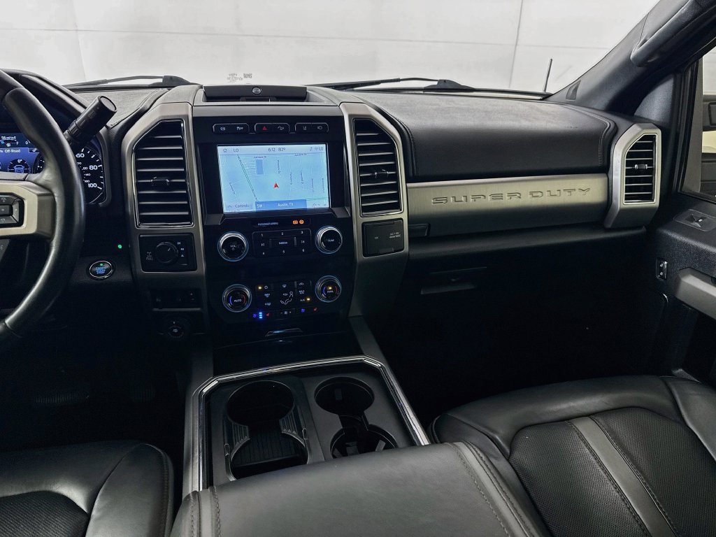 Used 2021 Ford F250 Platinum w/ FX4 Off-Road Package AWD/4WD image 29