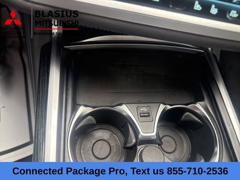 Used 2021 BMW 750i xDrive w/ Executive Package image 25