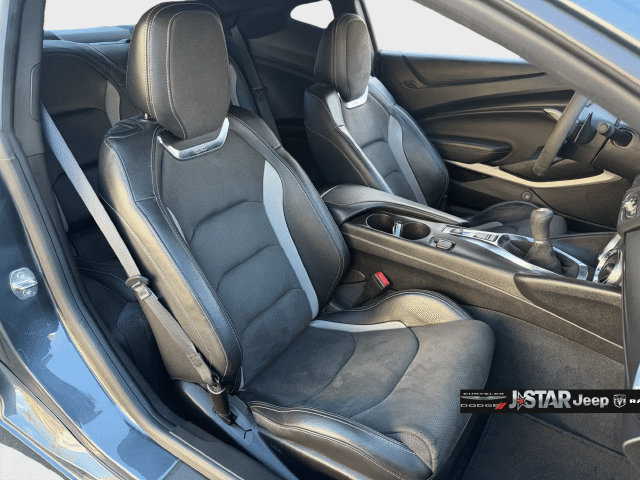 Used 2019 Chevrolet Camaro SS RWD image 12