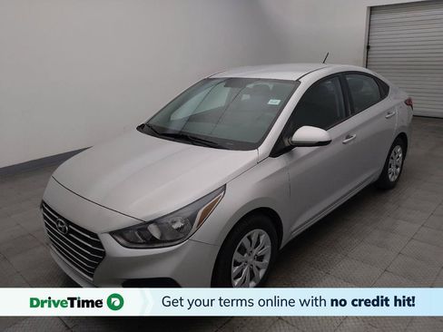 Used 2022 Hyundai Accent SE FWD image 1