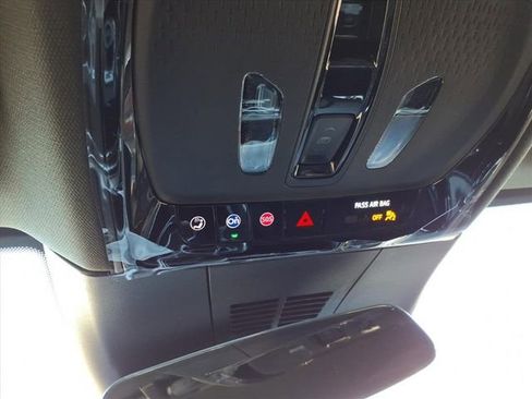 New 2026 Cadillac Lyriq Sport w/ LPO, Floor Liner Package AWD/4WD image 32