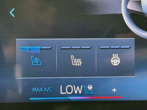 Used 2026 BMW X3 xDrive30i w/ Premium Package AWD/4WD image 19