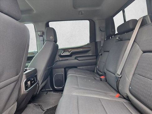 Used 2023 GMC Sierra 1500 Elevation w/ Preferred Package image 16