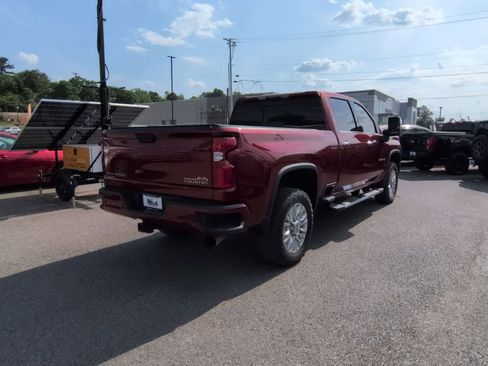 Used 2021 Chevrolet Silverado 2500 High Country w/ Z71 Off-Road Package AWD/4WD image 8