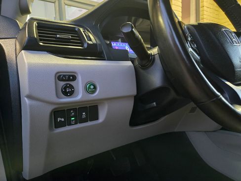 Used 2020 Honda Pilot Touring image 51