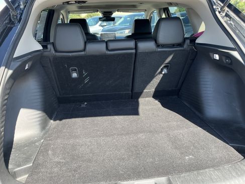 Used 2024 Honda HR-V EX-L image 12