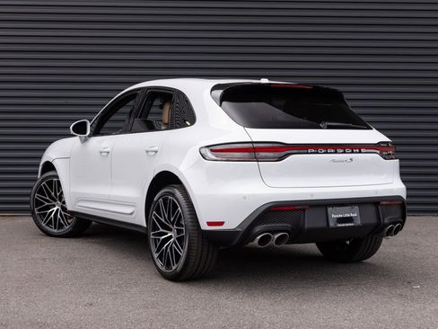 Certified 2026 Porsche Macan S AWD/4WD image 3
