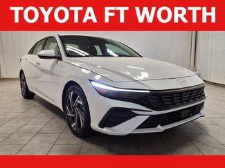 Used 2025 Hyundai Elantra SEL video 1