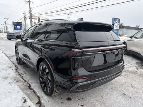 New 2026 Lincoln Nautilus Reserve image 3