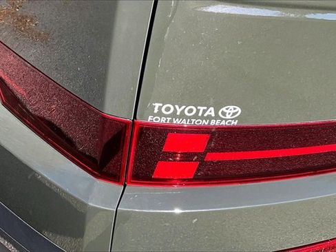 Used 2024 Hyundai Santa Fe Limited image 20