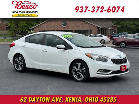 Used 2016 Kia Forte EX FWD image 1