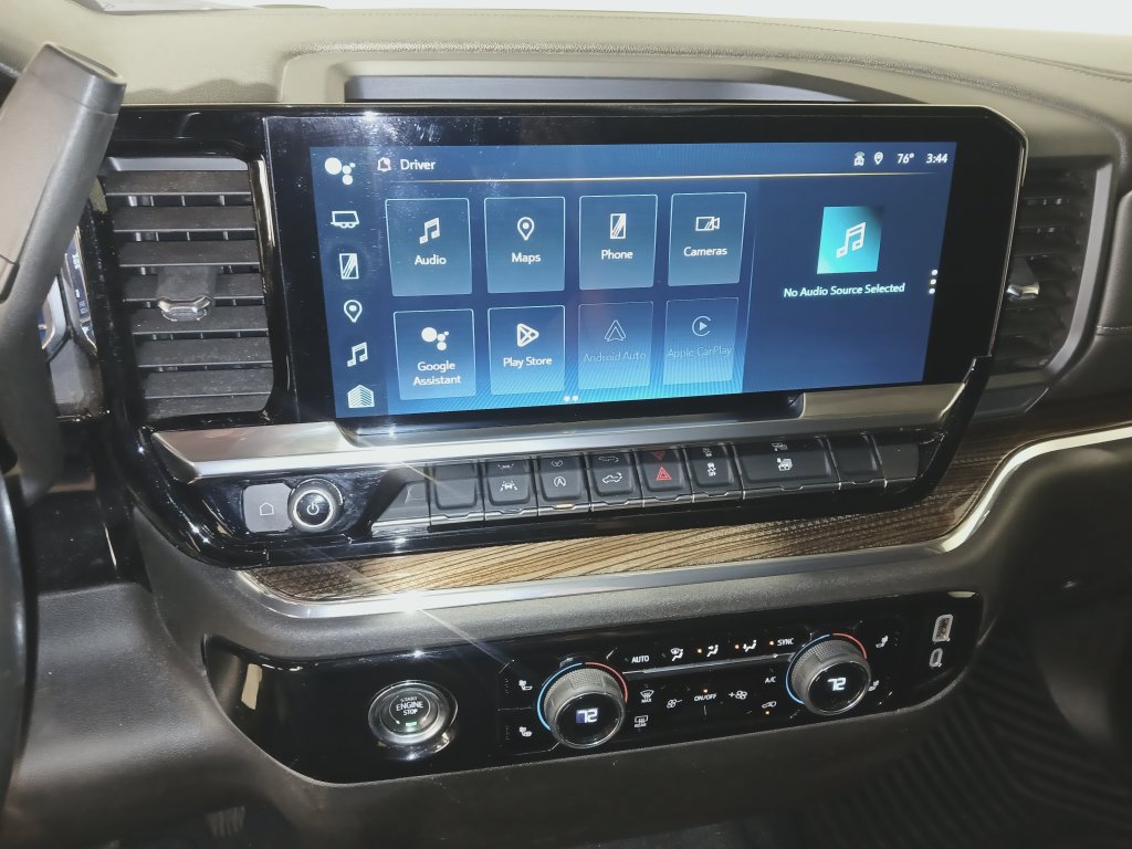 Used 2024 Chevrolet Silverado 1500 LT AWD/4WD image 17