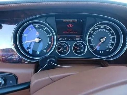 Used 2013 Bentley Continental GT image 4