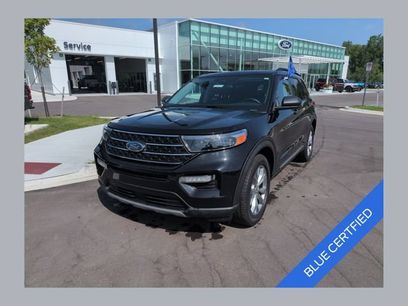 Certified 2023 Ford Explorer XLT w/ Equipment Group 202A