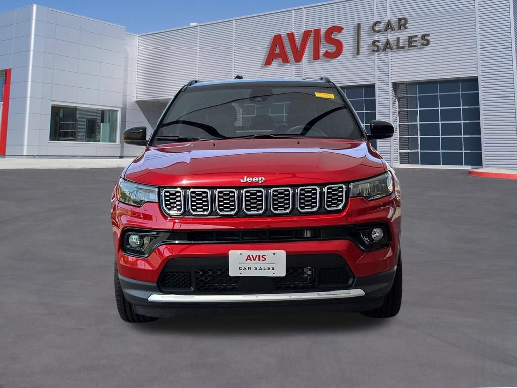Used 2025 Jeep Compass Limited AWD/4WD image 2