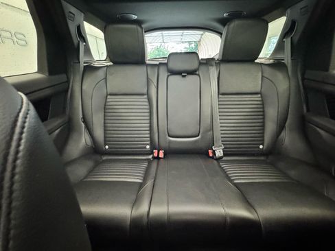 Used 2023 Land Rover Discovery Sport SE AWD/4WD image 38