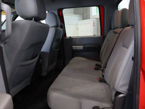 Used 2016 Ford F250 XLT w/ XLT Premium Package AWD/4WD image 14