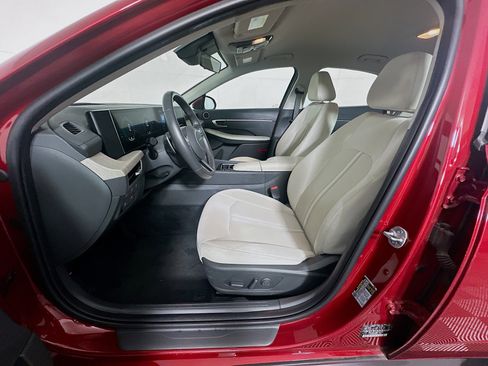 Used 2025 Hyundai Sonata SEL image 13