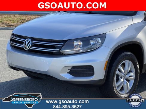 Used 2017 Volkswagen Tiguan S image 31