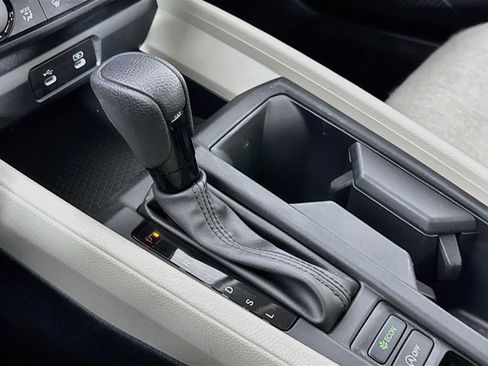 Certified 2023 Honda Accord EX image 16