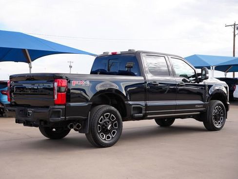 Used 2025 Ford F250 Platinum AWD/4WD image 3
