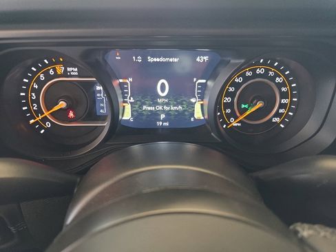 New 2025 Jeep Gladiator Rubicon AWD/4WD image 10