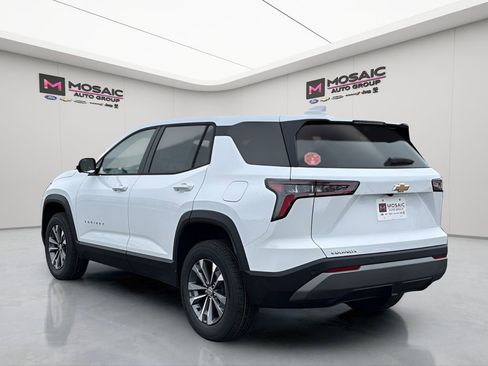 New 2026 Chevrolet Equinox LT w/ Convenience Package II image 5