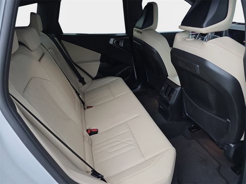 New 2026 BMW X3 xDrive30 w/ Premium Package image 11