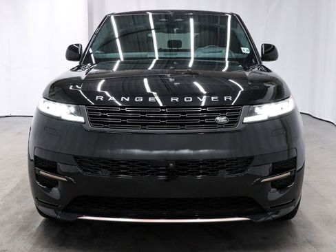 Used 2024 Land Rover Range Rover Sport Dynamic SE image 2