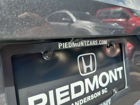 Used 2021 Nissan Altima 2.5 SL FWD image 12