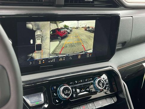 New 2026 GMC Sierra 1500 AT4 w/ AT4 Premium Package AWD/4WD image 28