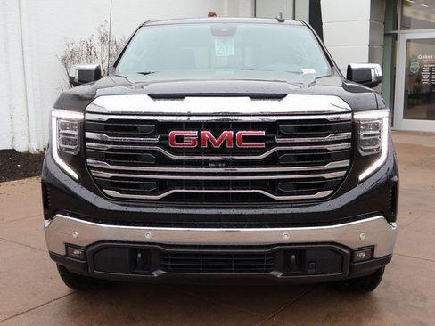 New 2026 GMC Sierra 1500 SLT w/ SLT Premium Plus Package image 6