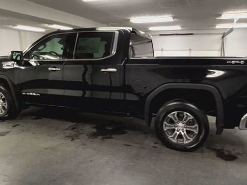 Certified 2025 GMC Sierra 1500 SLT AWD/4WD image 6