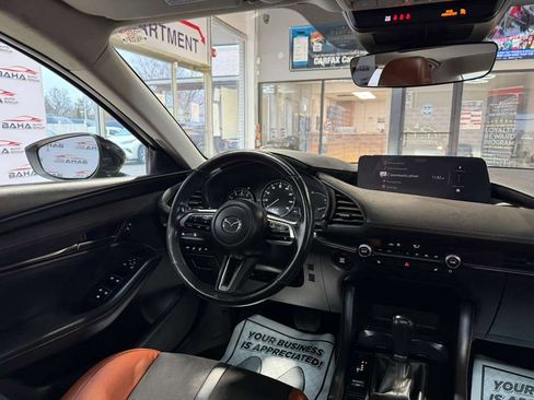 Used 2024 MAZDA MAZDA3 s image 22