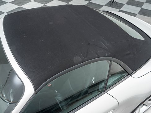 Used 2005 Porsche 911 Carrera RWD image 36